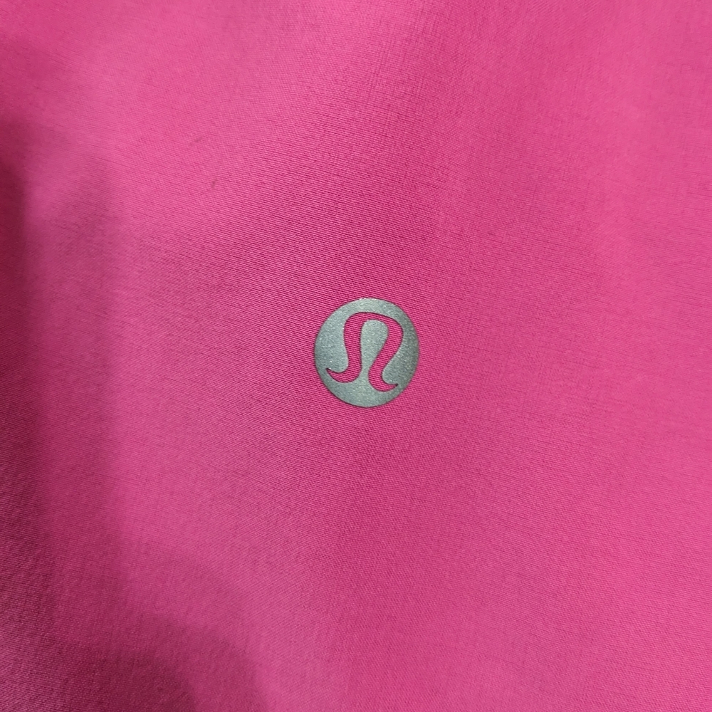 EUC! Lululemon Hotty Hot Skirt In Bright Pink Size 4 - Picture 13 of 14